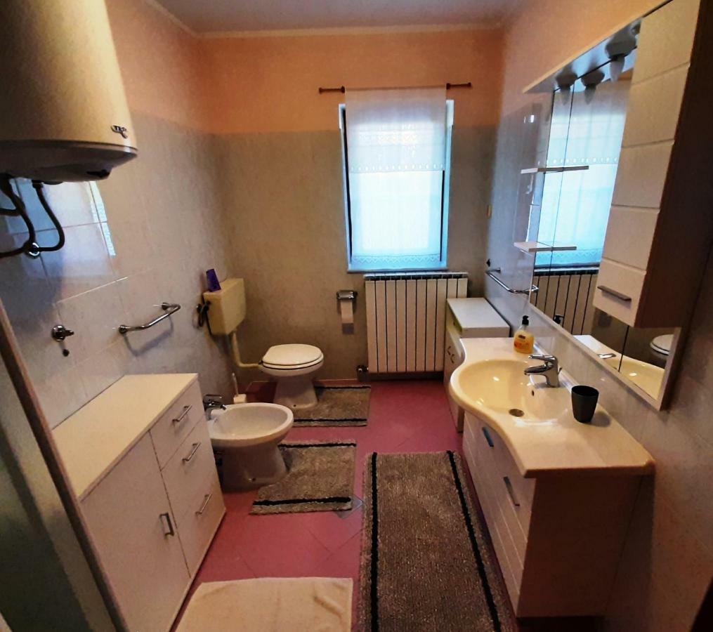 Paradise Beach Apartments 罗维尼 外观 照片